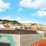 Whome Top-Floor Studio In Prime Location